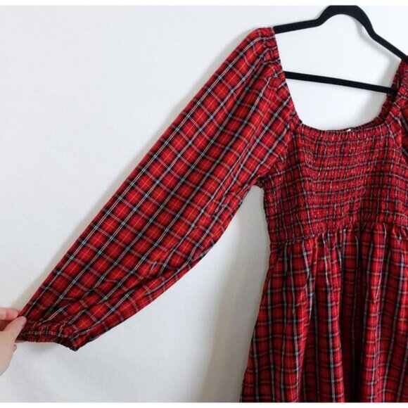 Old Navy Tartan Plaid Smocked Dress Womens Petite L Holiday Grunge Rustic - Picture 3 of 8
